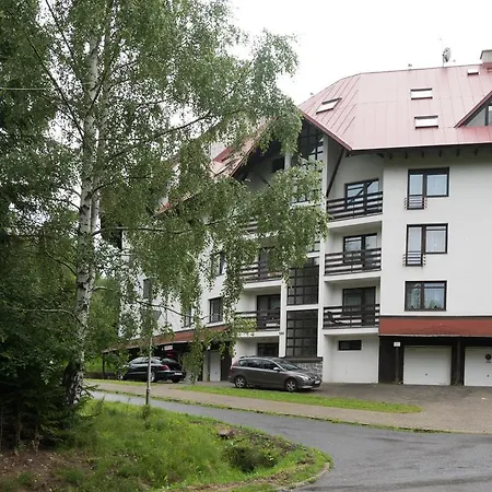 Lux *